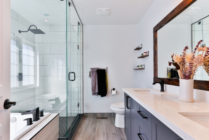 8 accessible bathroom design ideas from Instagram