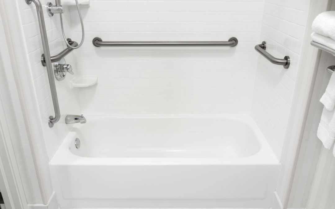 Bathtub Railings Guide: What are they and do they make bathing safer?