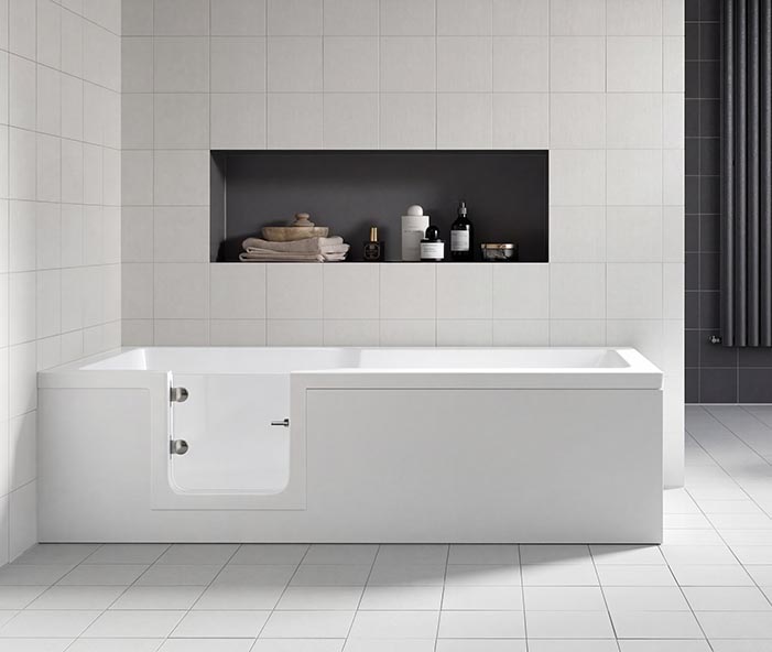 Leybrun full length walk in bath with door